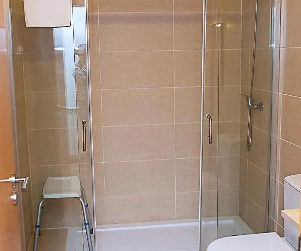 カントリーハウス Regada House